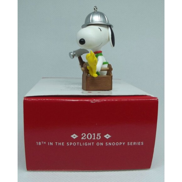 Hallmark Keepsake Ornament 2015 Building Buddies Spotlight Snoopy Peanuts 18th - Picture 11 of 12